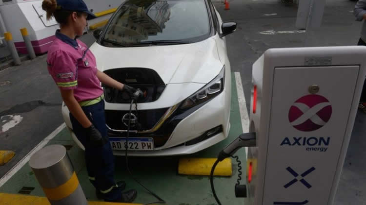 La suba del precio del petróleo y el desabastecimiento de gasoil puede acelerar la electromovilidad en el futuro