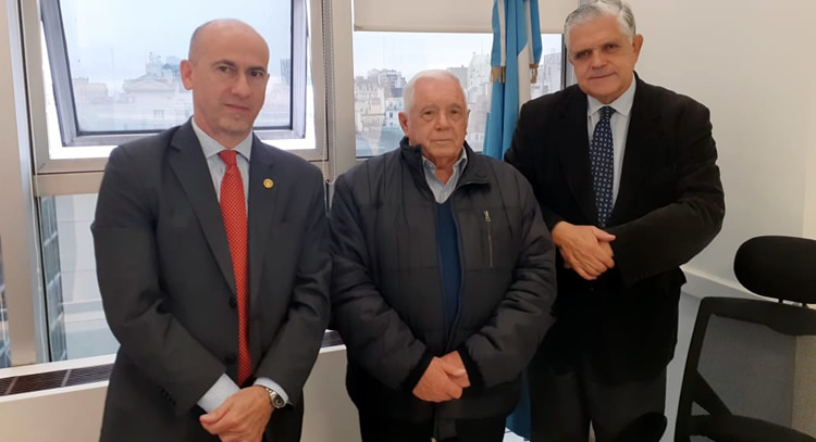 Estacioneros trabajarán junto a diputados para buscar alternativas de rentabilidad