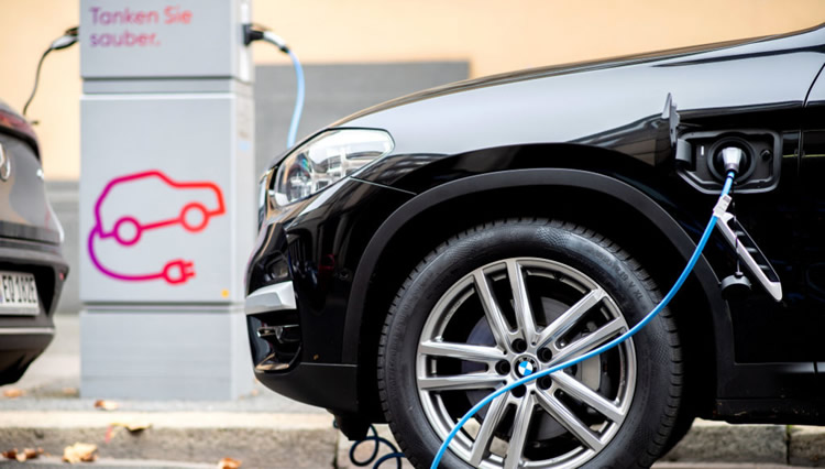 Las Estaciones de Servicio exigen ser incluidas en el futuro marco normativo de la movilidad eléctrica