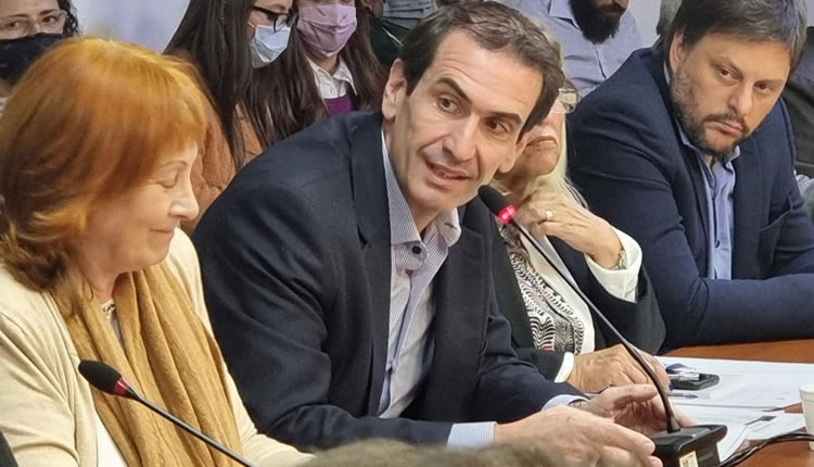 El Congreso intentará reformular la carga impositiva de las Estaciones de Servicio
