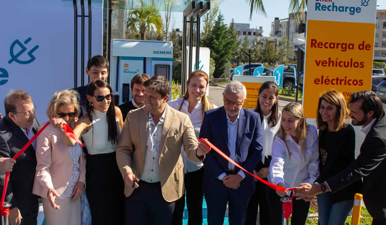 Shell inauguró su primer cargador eléctrico en una Estación de Servicio de Argentina