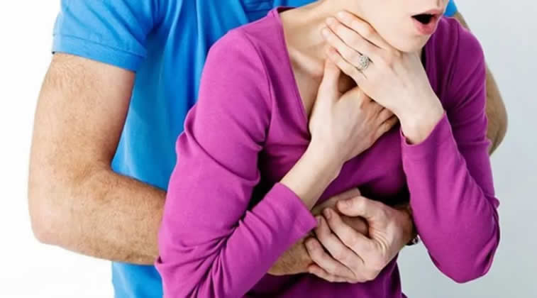 Empleados de Estaciones de Servicio deberán capacitarse obligatoriamente en la maniobra Heimlich