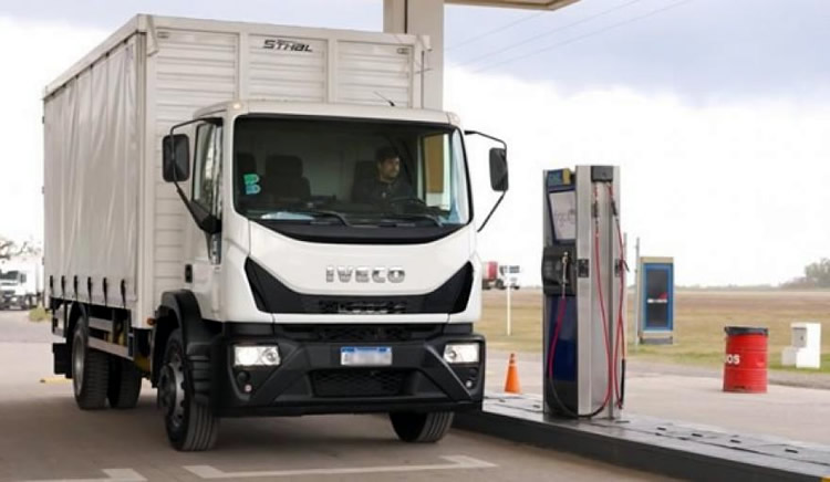 Estaciones de GNC urbanas podrían abastecer a vehículos de hasta 13.20 mts de largo