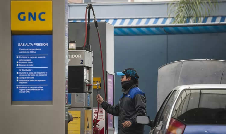 Cuestionan una norma que establece un nuevo costo para las Estaciones de GNC