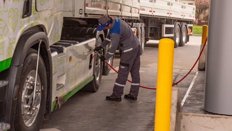 Proponen unificar los corredores de gas vehicular y crear nuevas Estaciones de Servicio
